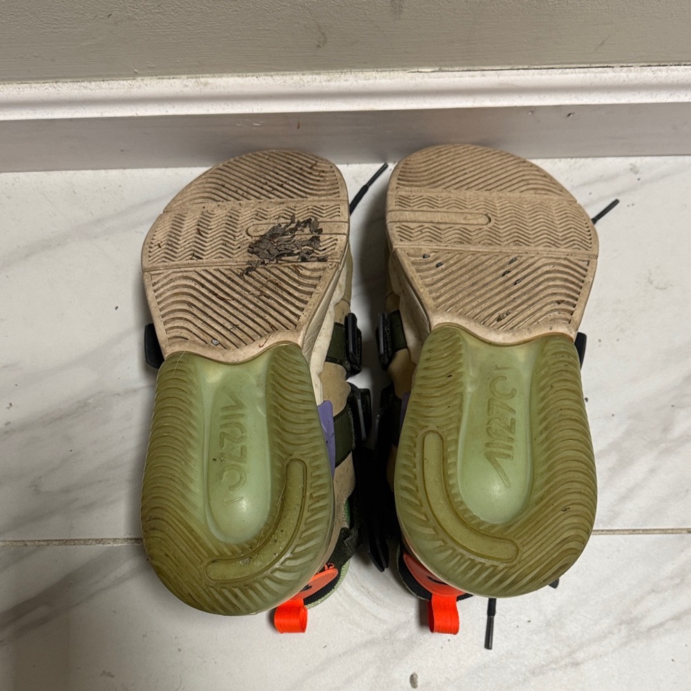 Nike Men Air Edge 270 - Picture 4 of 4